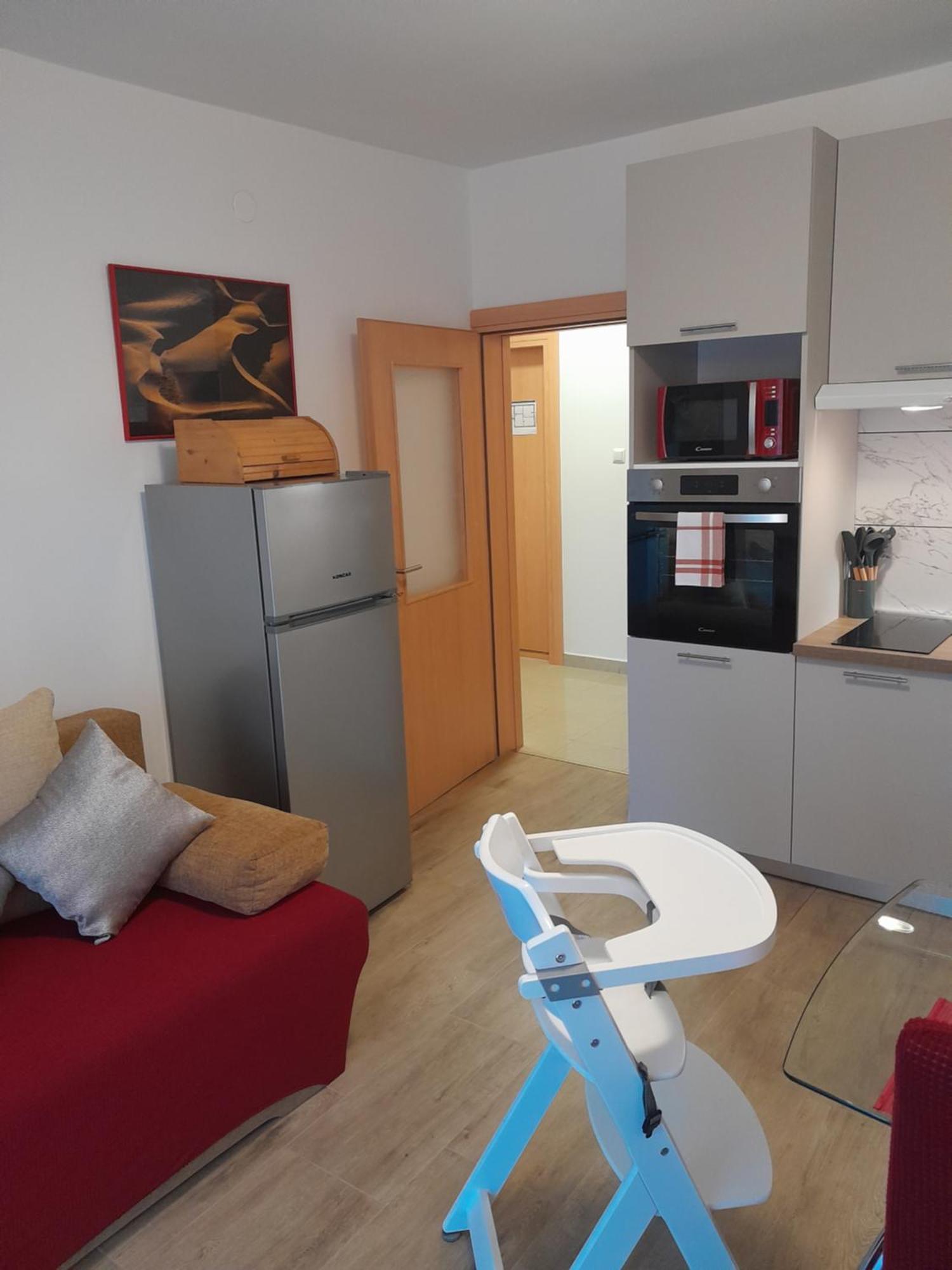 Apartment Dean Klimno Bagian luar foto